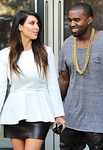 BABYLYKKE: Kim Kardashian venter sitt første barn med Kanye West.