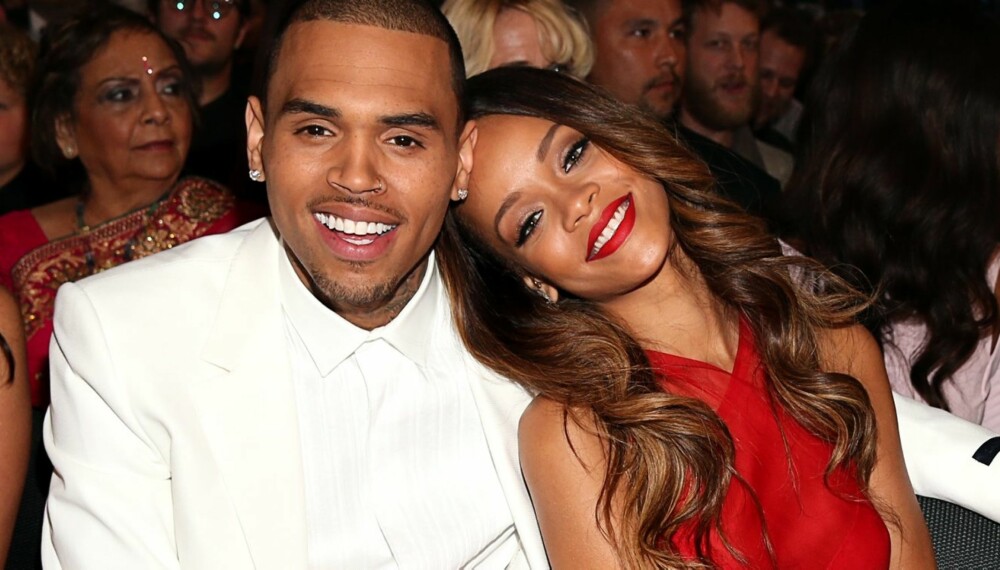 GJENFORENT: Rihanna har tilgitt Chris Brown etter at han slo henne etter Grammy-gallaen i 2009. Nå er de igjen et par.