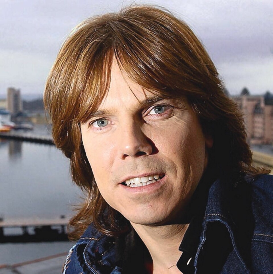 ØNSKET STRIPPERE: Svenske Joey Tempest, som blant annet er kjent fra gruppa «Europe», ville ha strippere. Og det fikk han, av Jan Fredrik Karlsen.