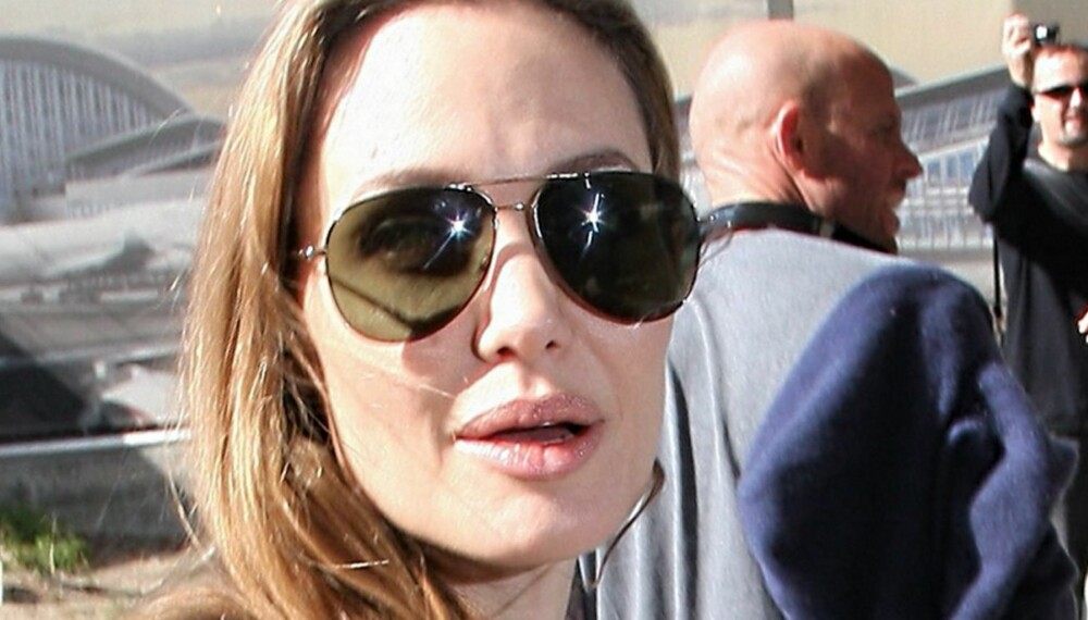 SLITEN: Angelina Jolie så tydelig sliten ut da hun returnerte fra oppholdet i Kongo.