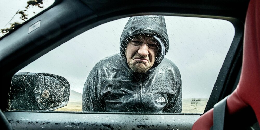 RAINMAN: I Skottland regner det hardt, ofte og uventet. Gore-tex er tingen. Ikke shorts. FOTO: Justin Leighton
