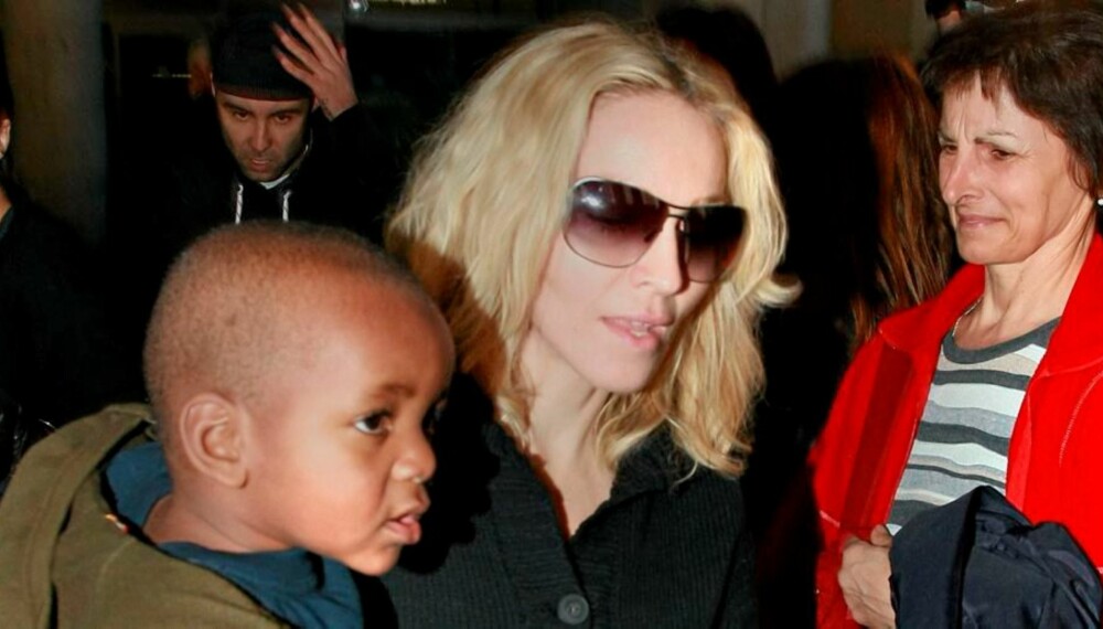 ADOPSJONEN GODKJENT: Madonna blir mor til David