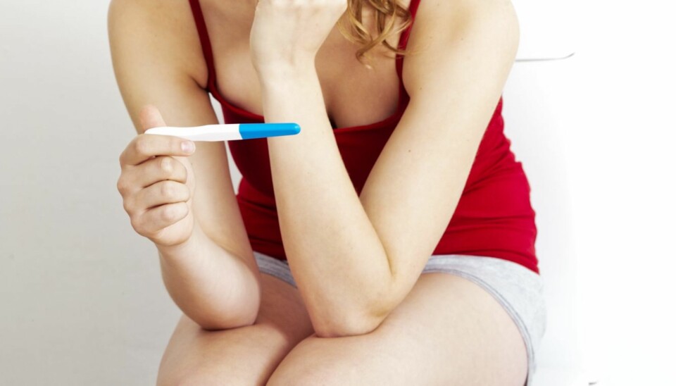 Graviditetssymptomene kan komme og gå de første 12 ukene. Det er dermed mulig å være gravid på tross av at man er noen dager etter IKM og har tatt negative graviditetstester.