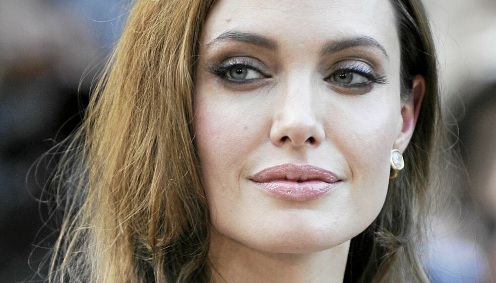 REDD: Frykten for å få brystkreft var så stor at Angelina Jolie bestemte seg for å operere bort begge brystene.