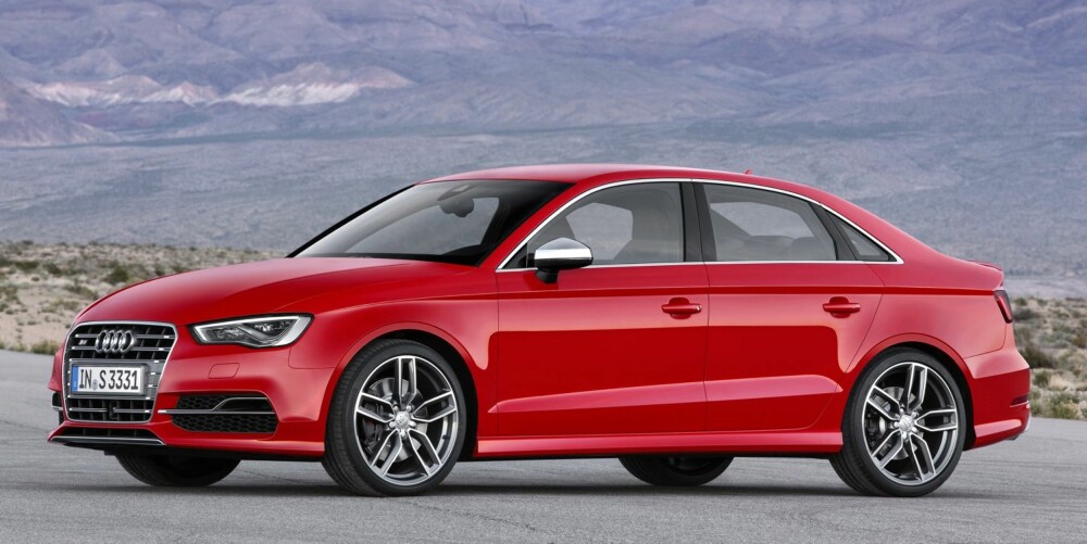 KOMPAKT SEDAN: I første kvartal 2014 er det klart for S3 Sportslimousine. FOTO: Audi