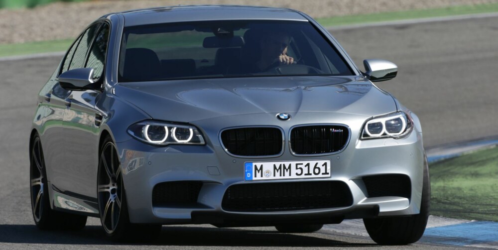 STERKERE: BMW M5 blir enda sterkere. FOTO: BMW