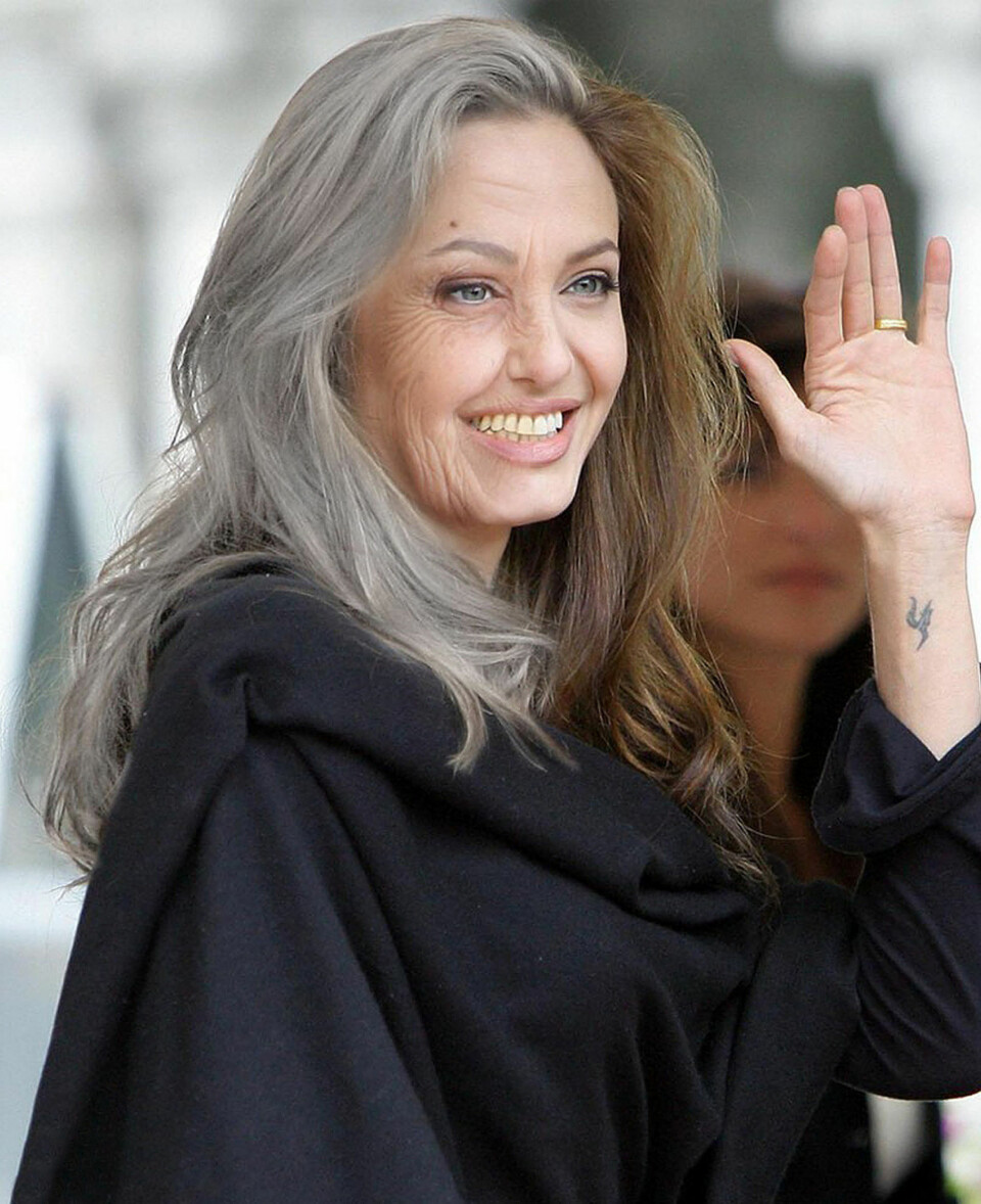 HALV HALV: Angelina Jolies som gammel er veldig godt photshop-manipulert på særlig hudstruktur, og fargenyanser på hår og tenner. Men håret vil dessverre ikke holde seg like tykt og blankt som her, øyenbrynene vil antakelig bli litt tynnere med striere og lengre hår, og fargen på øynene vil bli litt blassere.
