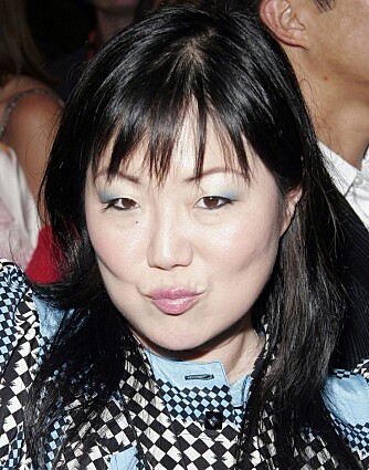 FYRER LØS: Margaret Cho spilte mot Travolta i «Face/Off», og hevder at hun vet at skuespilleren er homofil.