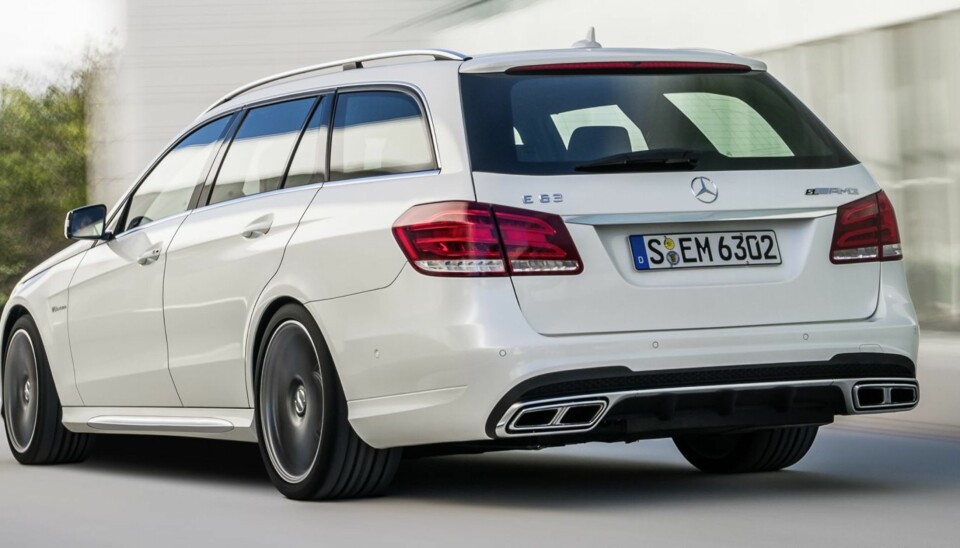 SÆRDELES: Mercedes E63 AMG S 4Matic er nå tilgjengelig for norske kunder. FOTO: Daimler AG