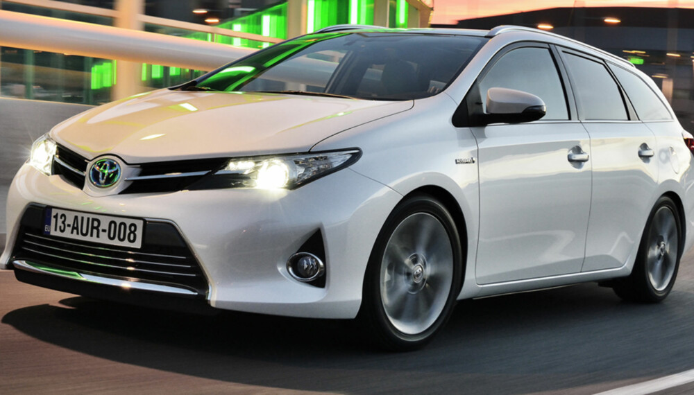 BILLIGST: Toyota Auris Touring Sports får en startpris på 223 000 kroner. FOTO: Produsent
