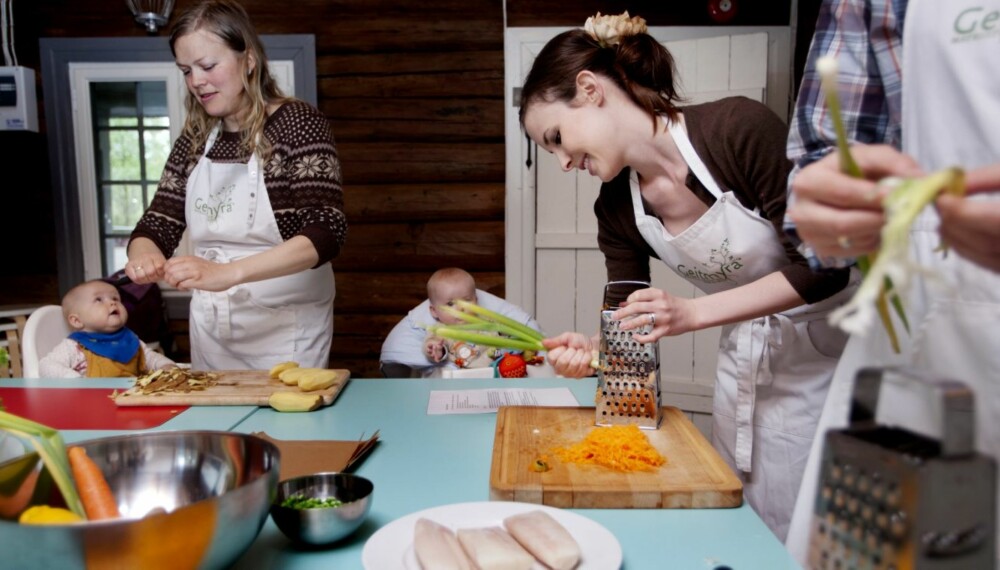 MAT FRA BUNNEN: Mai Linn Muskhaug på Geitmyra Matkultursenter vil lære foreldre å lage god og enkel mat fra bunnen av.