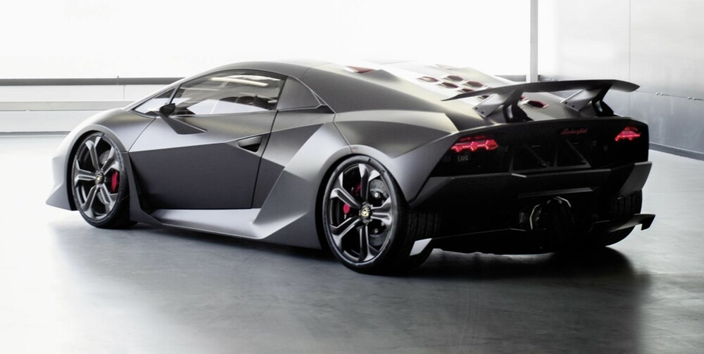 KARBON: Lamborghini Sesto Elemento. FOTO: Produsent