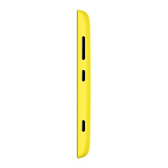 PASSE TYNN: Tykkelsen på Lumia 520 sniker seg akkurat under 1 cm. Det er verken spesielt tynt eller tykt. PASSE TYNN: Tykkelsen på Lumia 520 sniker seg akkurat under 1 cm. Det er verken spesielt tynt eller tykt.