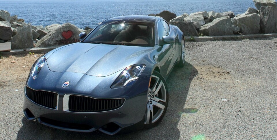 STORT: Dekkene er like voldsomme som Karma selv - 265/35 R 22 bak og 255/35 R 22 foran.