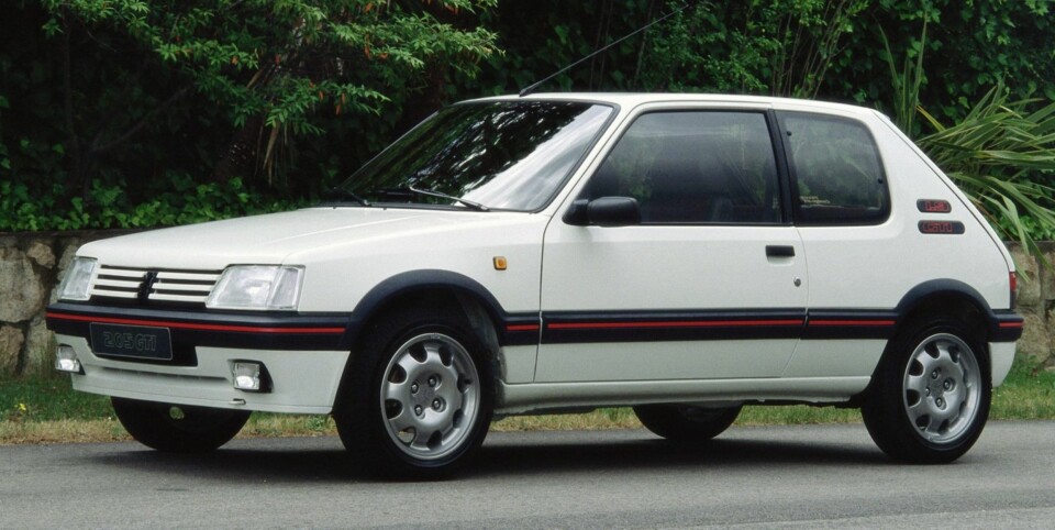 OPPJUSTERINGEN: Peugeot 205 1,9 GTI. FOTO: Peugeot