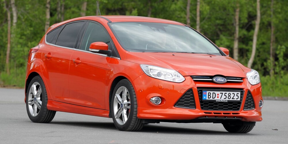 STOR SOM LITEN: Ford Focus 1,0 Ecoboost demonstrere at en liten bensinmoto kan det meste en diesel kan - pluss litt til. FOTO: Terje Bjørnsen STOR SOM LITEN: Ford Focus 1,0 Ecoboost demonstrere at en liten bensinmoto kan det meste en diesel kan - pluss litt til. FOTO: Terje Bjørnsen