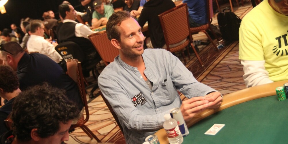 SPONSET: Morten Ramm er en av flere norske kjendiser som spiller pokerturneringer sponset av PokerStars.com
