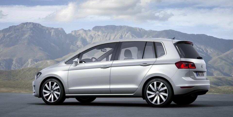 MINI-MPV: Den høye golfen ser med sin firkantede form nesten ut som en liten MPV.