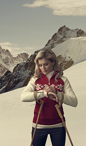 Retro: Therese Johaug er vakrere enn noensinne med sin 50-talls look når hun lanserer OL-genseren til Sochi 2014. Retro: Therese Johaug er vakrere enn noensinne med sin 50-talls look når hun lanserer OL-genseren til Sochi 2014.