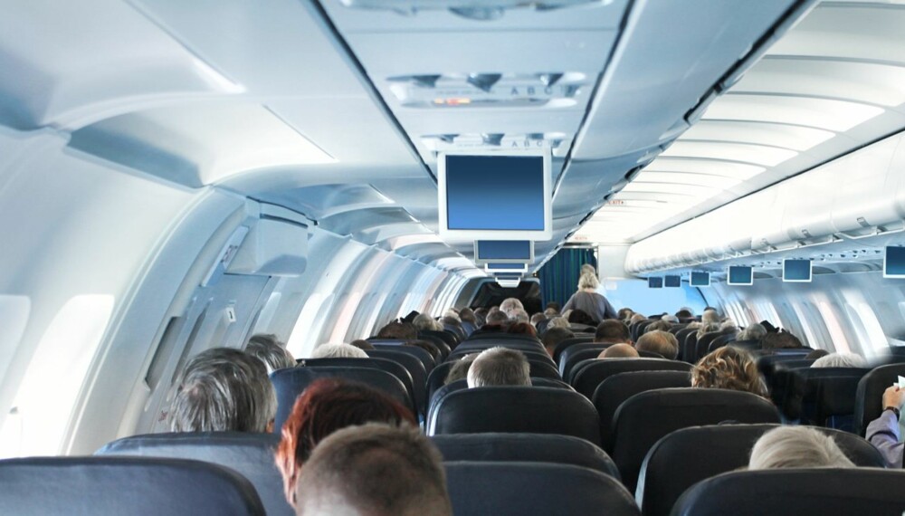 FLY MED BABY I MAGEN: Sørg for å sjekke med det aktuelle flyselskapet og passe på at du har legeerklæring dersom du skal ut å fly sent i svangerskapet.
