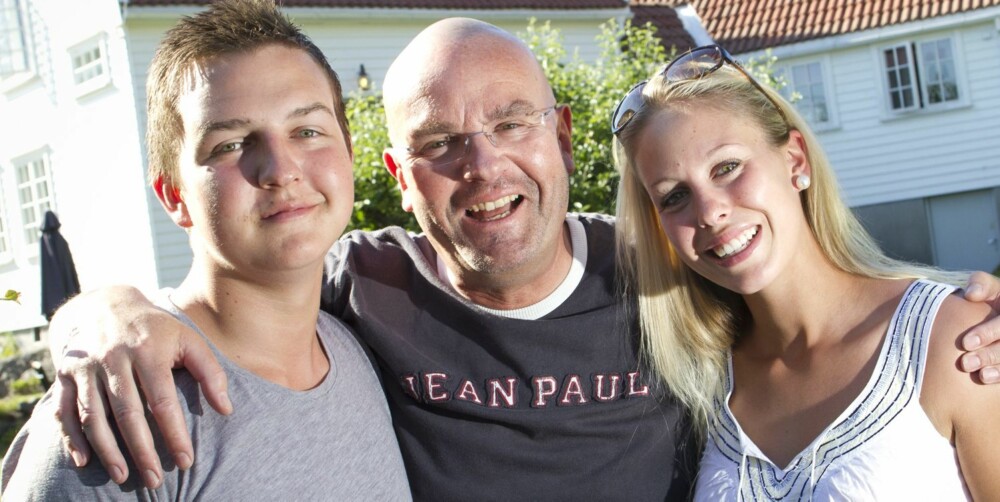 BARNA: Einar Gelius med sønnen Jacob og Inger Marthe, som nylig fikk en datter. (Foto: Tom Hansen)