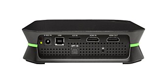 PORTER: Bak på HD PVR 2 Gaming Edition finner du strøminngang, USB-utgang for tilkobling til PC, analog inngang, HDMI inn og HDMI ut.