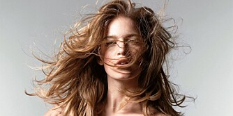 SUNT HÅR: Mange jenter har skadet hår. Vi har fått ekspertenes beste tips for et sunnere hår. Foto: Bulls