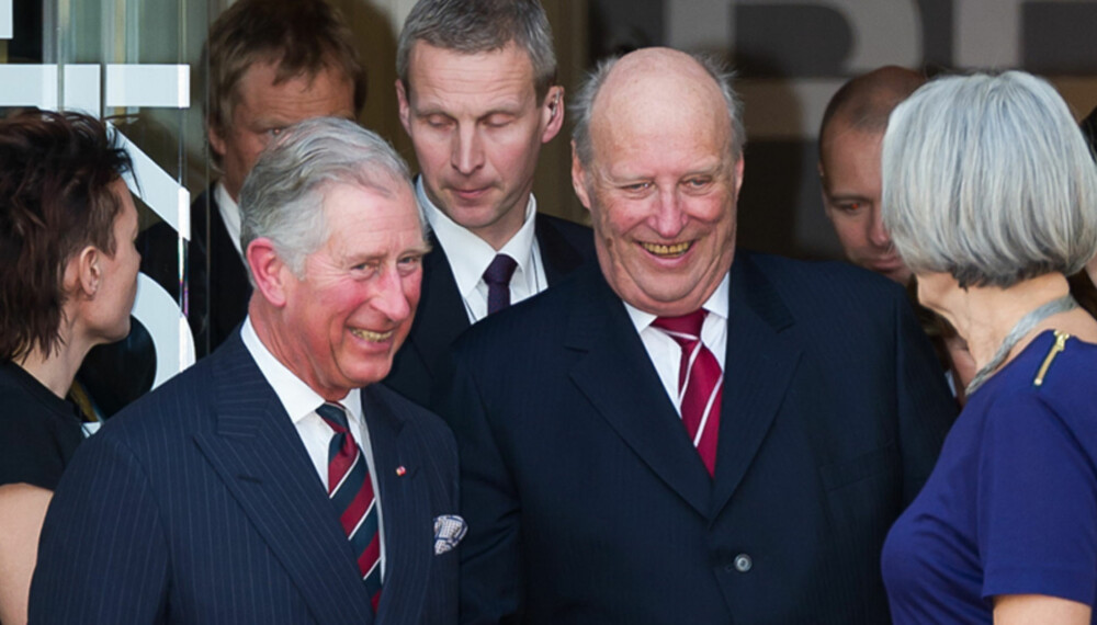 VENNER FOR LIVET: Kong Harald og prins Charles satte stor pris på gjensynet tirsdag ettermiddag.