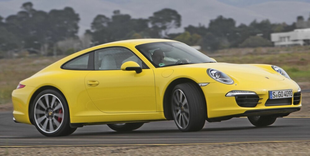 911: Porsche 911 er blitt mer tilgjengelig som kjøreopplevelse. Du trenger ikke være proff for å nyte den. Det sørger ""state of the art""-teknologi for. 911: Porsche 911 er blitt mer tilgjengelig som kjøreopplevelse. Du trenger ikke være proff for å nyte den. Det sørger ""state of the art""-teknologi for.