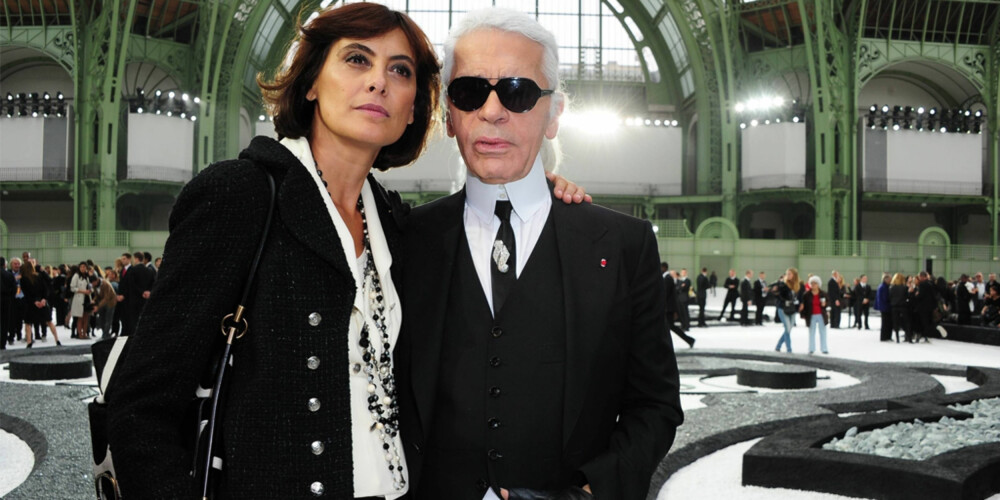GODE BUSSER: Karl Lagerfeldt sendte sin gode venninne Ines de la Fressange, 43, nedover catwalken for Chanel nylig.