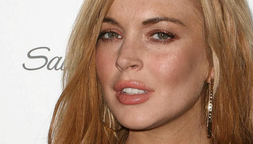 FATTIGLUS: Lindsay Lohan har ingen fast inntekt, og må derfor selge tingene sine for å skaffe penger.