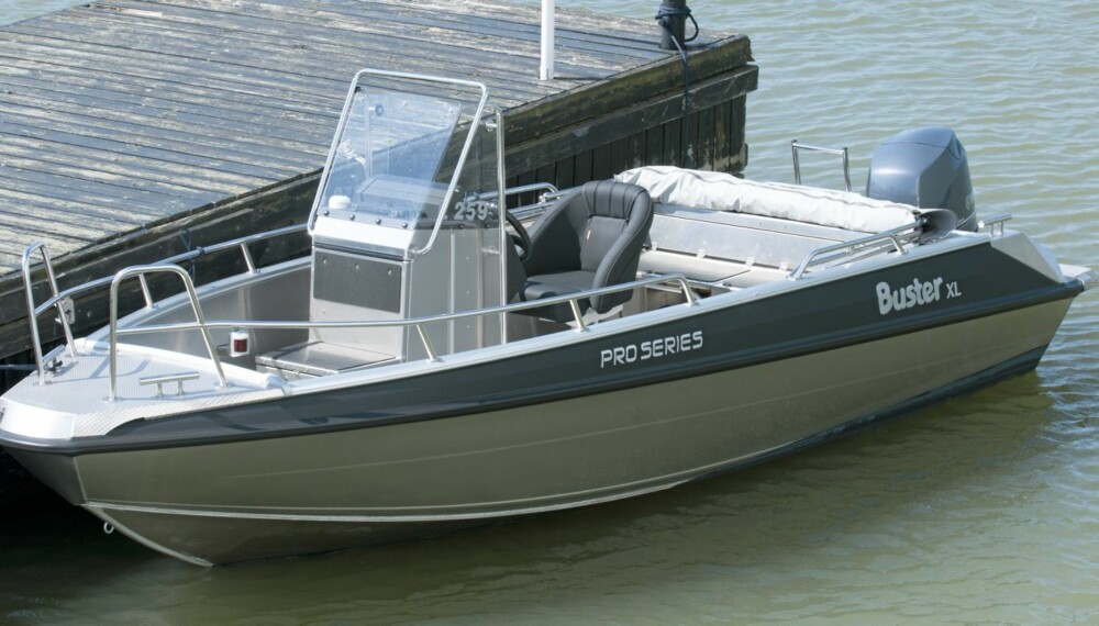 ARV: I nye XL Pro man har tatt de beste egenskapene fra de tidligere Pro-modellene. Alle deler av båten er bygget i aluminium, fra skrog til dørk. FOTO: Fiskars