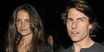 FORTSATT GIFT: Katie Holmes og Tom Cruise holder fortsatt ut med hverandre, selv om forholdet trolig ikke er like hett lenger