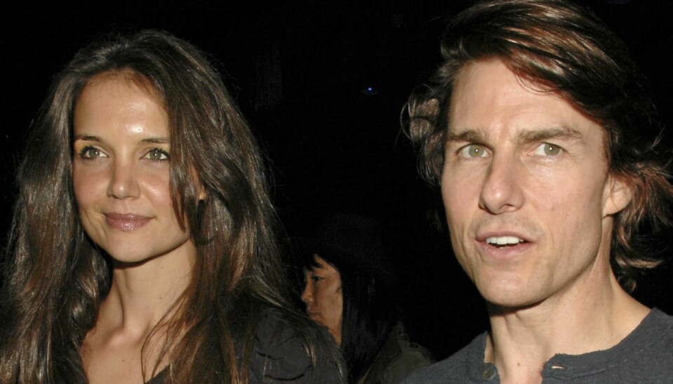 FORTSATT GIFT: Katie Holmes og Tom Cruise holder fortsatt ut med hverandre, selv om forholdet trolig ikke er like hett lenger