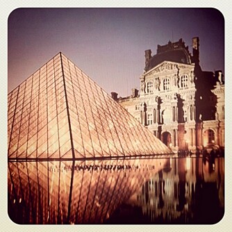 Louvre og området rundt er absolutt verdt et besøk.