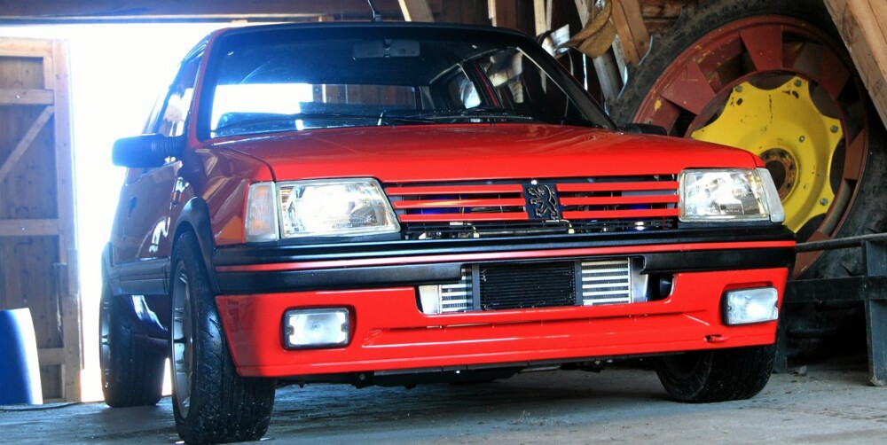 SUKSESS: Peugeot 205 og GTi-versjonen ble en salgssuksess i Norge. Importør Bertel O. Steen AS solgte 1354 GTi¿er. Foto: Egil Nordlien, HM Foto