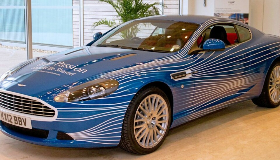 FB-EDITION: Slik ser Aston Martin DB9 Facebook Edition ut. Foto: Aston Martin