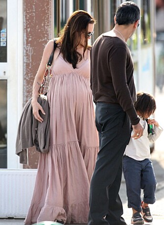 Angelina Jolie Angelina Jolie
