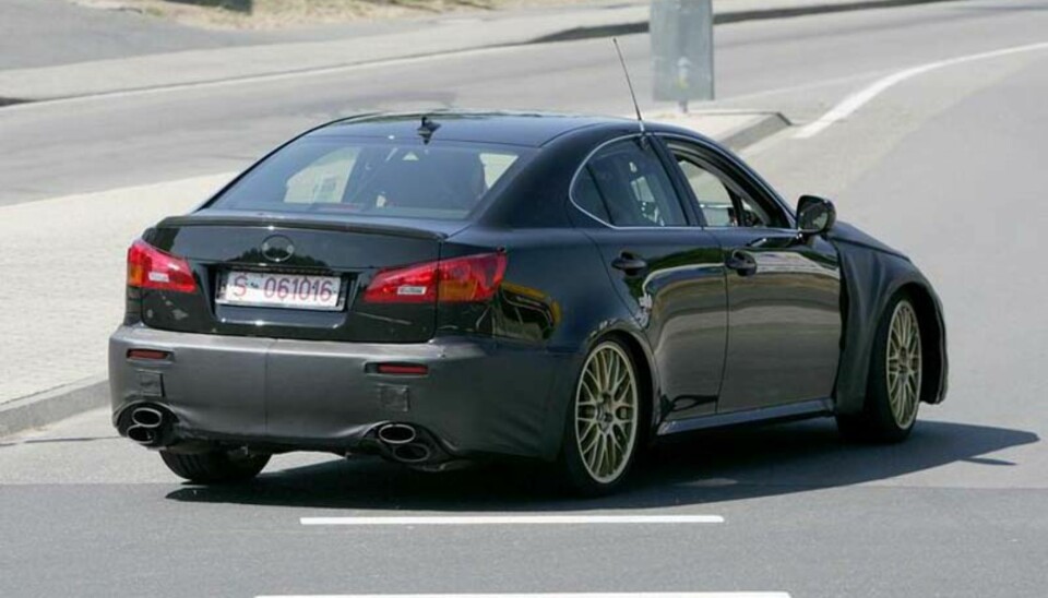 Lexus IS. Foto: Automedia