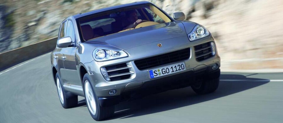 DUNDER SUV: Cayenne er bygget for å kjøres fort med.