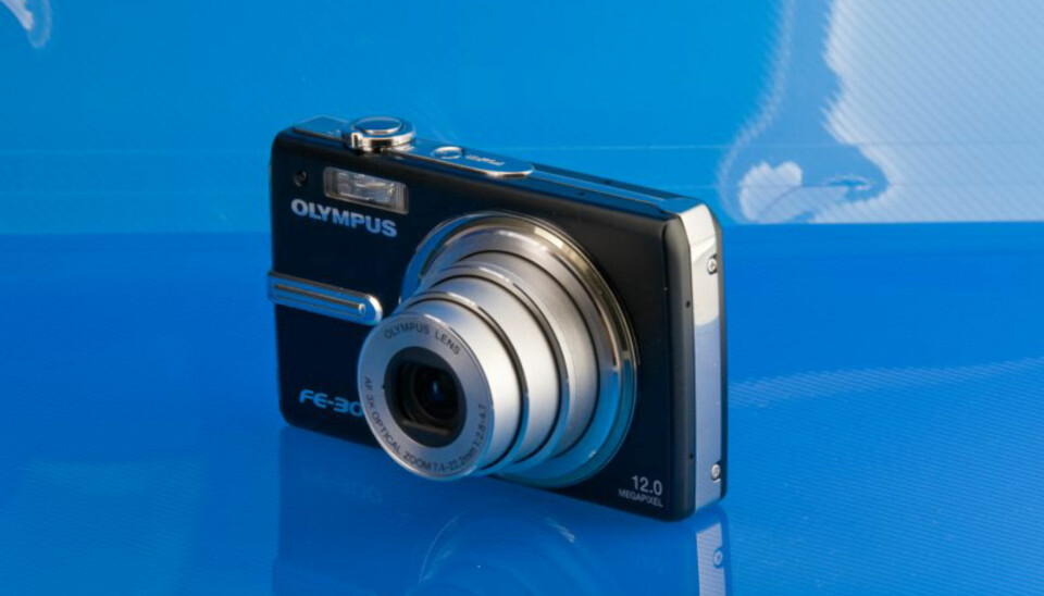 Olympus FE-300 er billig, men kommer litt kort når det gjelder bildekvalitet.