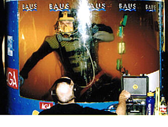 Frimann tok verdensrekorden i 2001, da han satt 52 timer i en tank. Foto: ZINEtravel.no