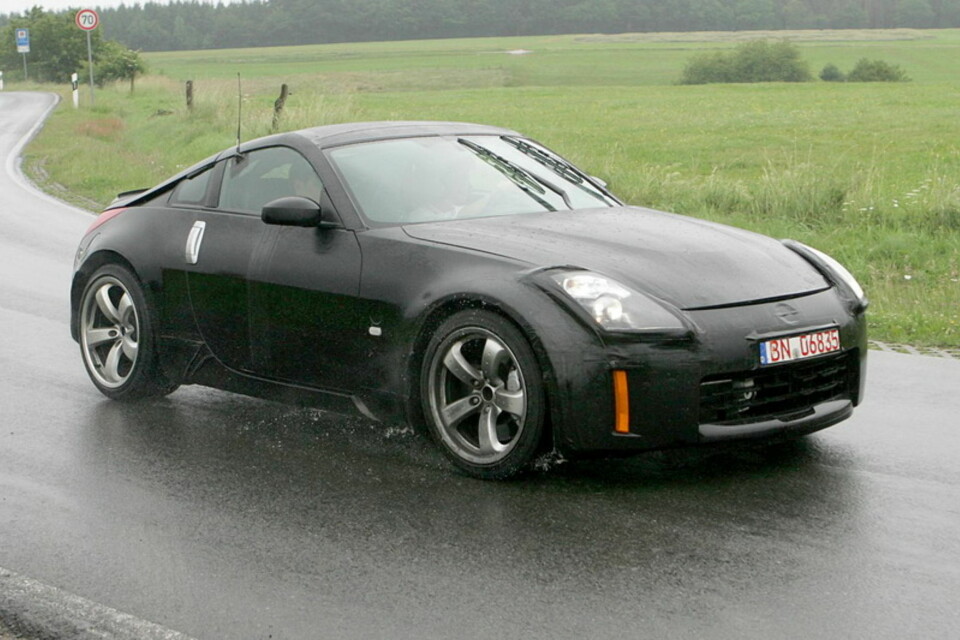 Proporsjonene stemmer heller ikke med dagens karosseri; denne bilen er mye lengre enn dagens modell. Foto: Automedia