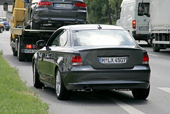 Det er formen på hekken vi har vært mest kjølige til hittil. Vi er fortsatt ikke helt overbeviste. Foto: Automedia Det er formen på hekken vi har vært mest kjølige til hittil. Vi er fortsatt ikke helt overbeviste. Foto: Automedia