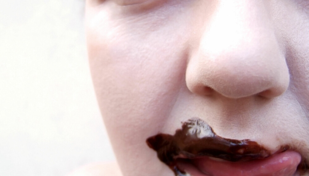 Sjokolade kan øke innholdet av endorfiner, og har større effekt på hjerterytmen enn å kline med kjæresten.