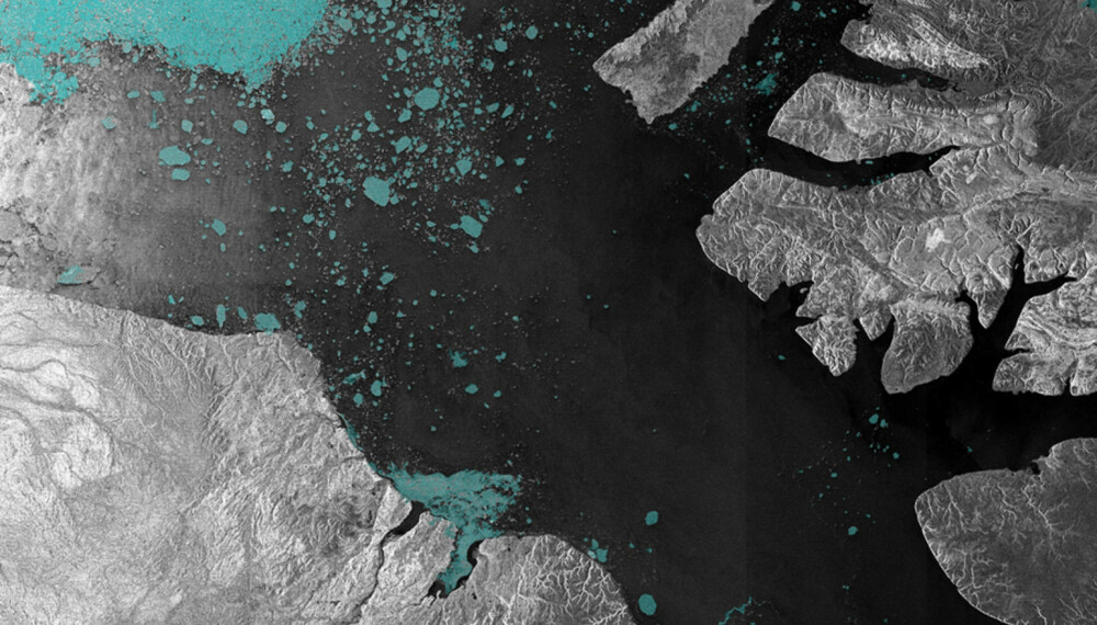 Dette bildet viser McClure-stredet det arktiske området av Canada. Bildet er tatt 31. august i år, og viser at stredet er fritt for is. (Foto: ESA)