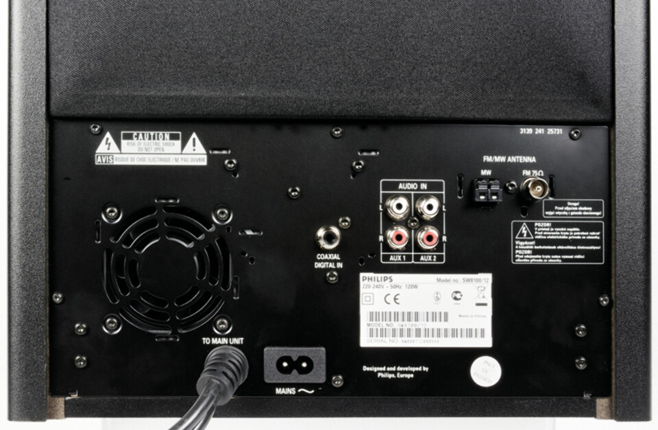 TEST: 5.1 Alt-i-ett-system: Philips HTS8100
