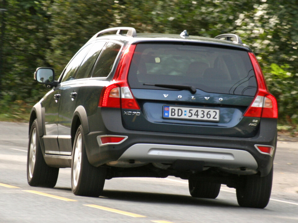Fin bil, feil motor
