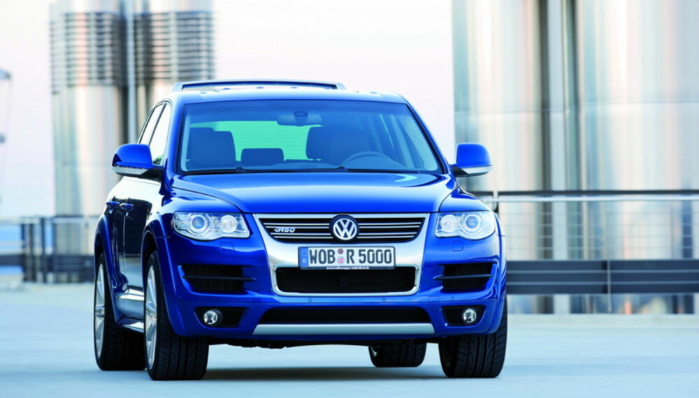 Den spesielle blåfargen er forbeholdt Volkswagens R-modeller. Men dunder-Touareg´en finnes også i andre farger.