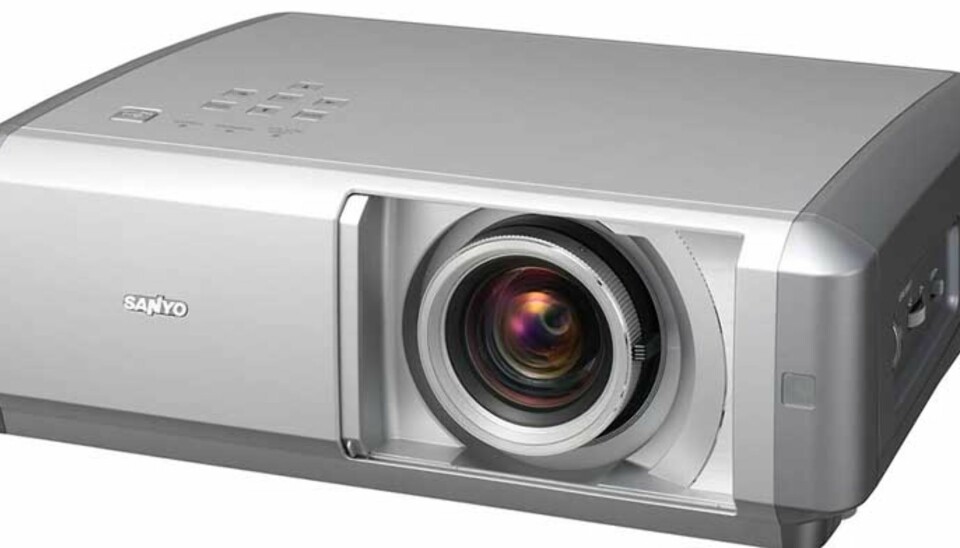 TEST: Sanyo PLV-Z5